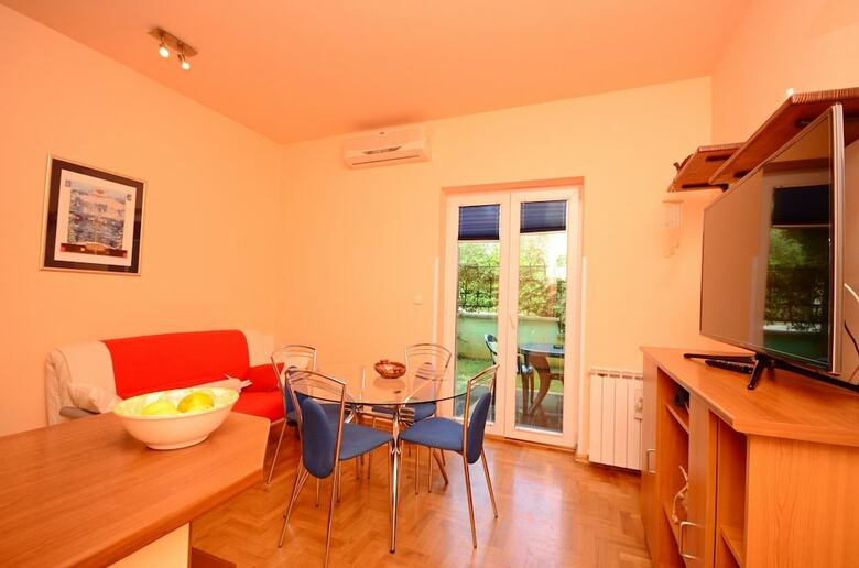 Apartment Bla?enka