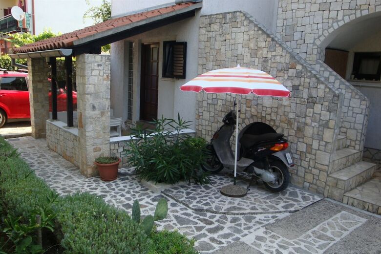 Apartments Dorijano