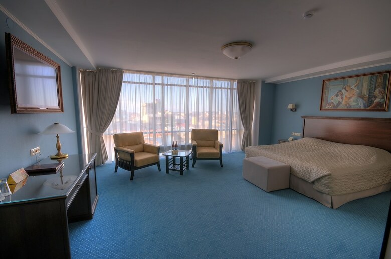 Aleksandrovski Grand Hotel Vladikavkaz