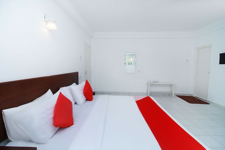 Oyo 245 The Kings Bay Hotel