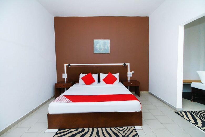 Oyo 245 The Kings Bay Hotel