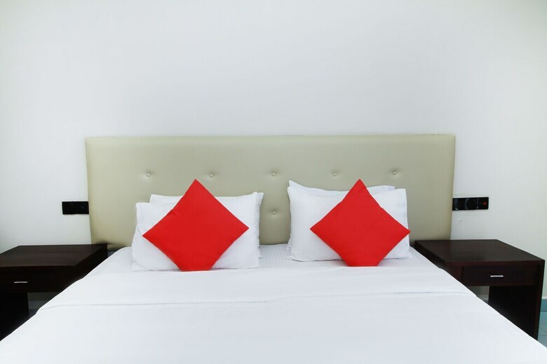 Oyo 245 The Kings Bay Hotel