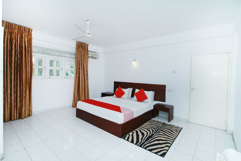 Oyo 245 The Kings Bay Hotel