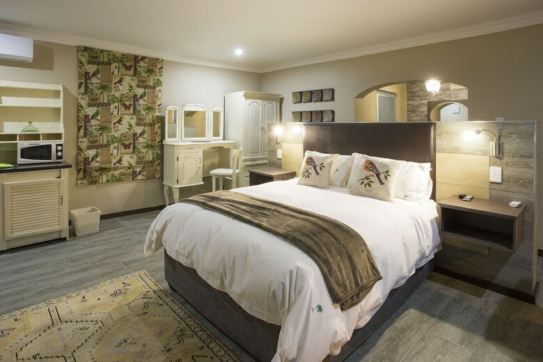 The Royal Palm Bed & Breakfast
