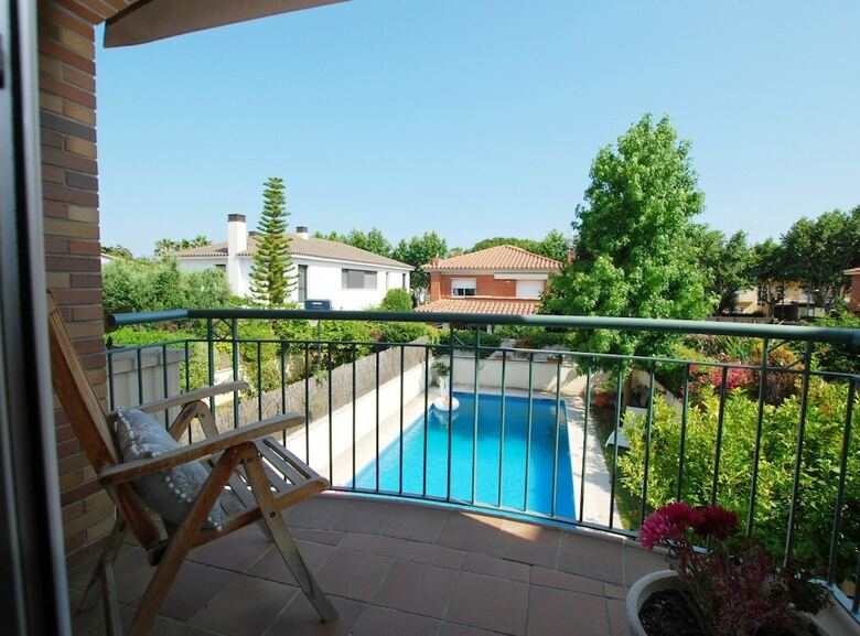 Villa Holidays House
