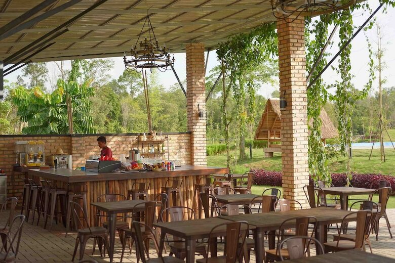 Hotel D'bamboo Kamp