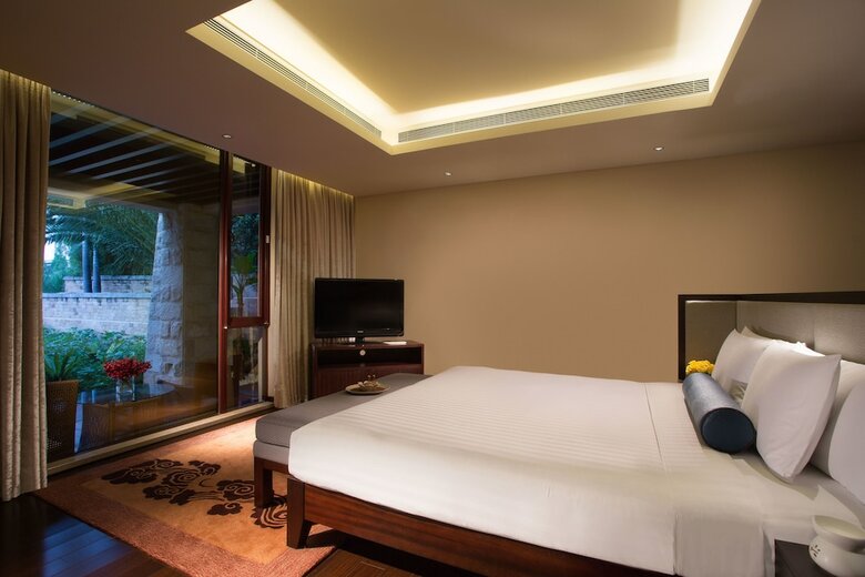 Hotel Angsana Fuxian Lake