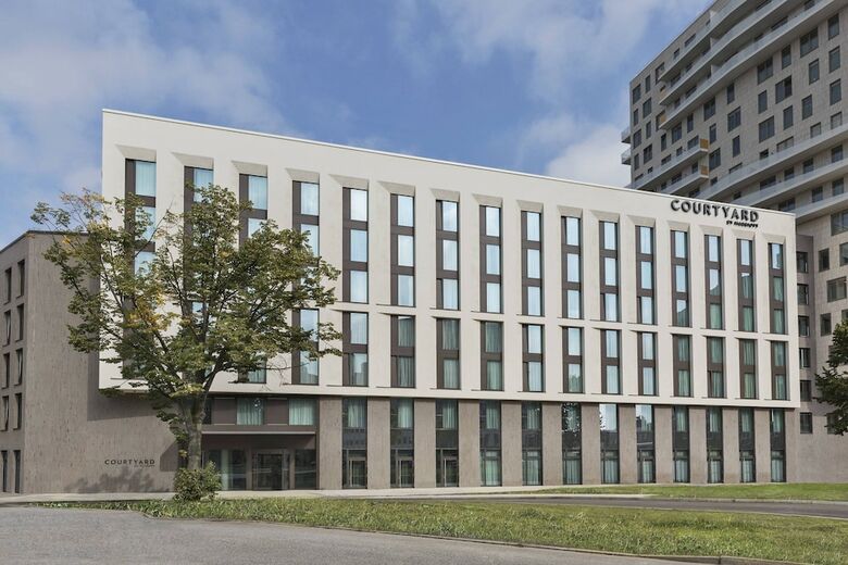 Hotel Courtyard By Marriott Hamburg City