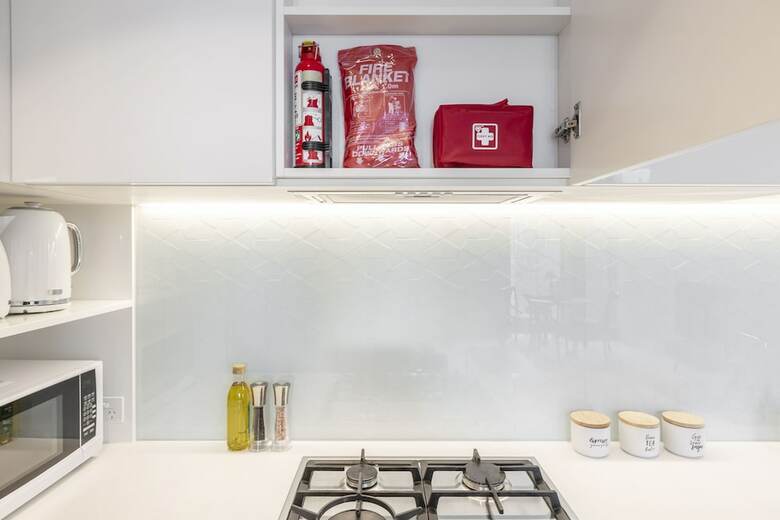 Trendy Melbourne 2 Bedroom Apartment By Bnb Pro