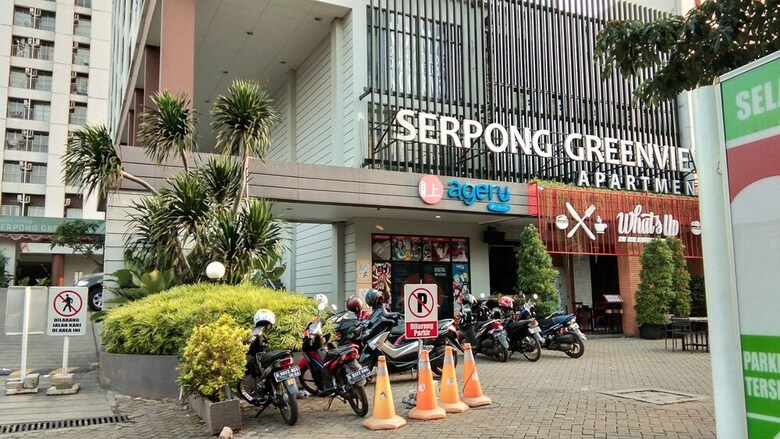 Homey Studio Room At Serpong Greenview Apartment