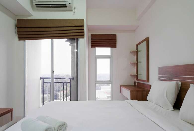 Minimalist Studio Akasa Pure Living Apartement