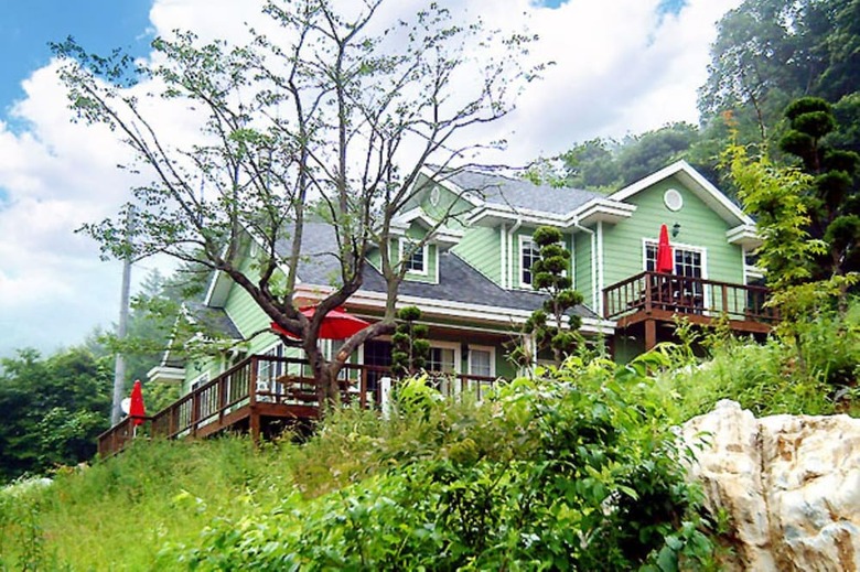 Starlight Hill Pension