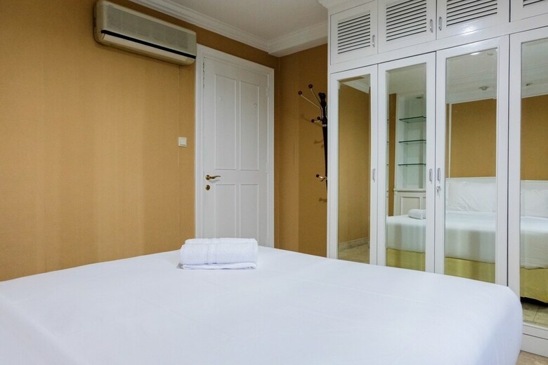 Spacious 2br Park Royale Apartment