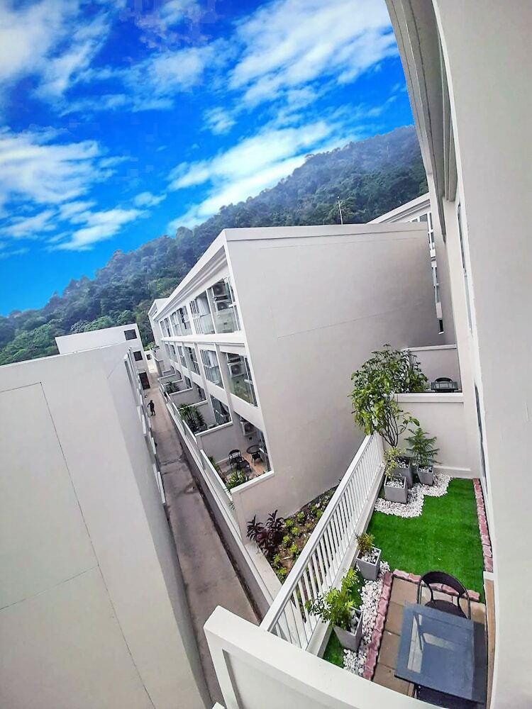 The Aristo Seaview Hotel Patong
