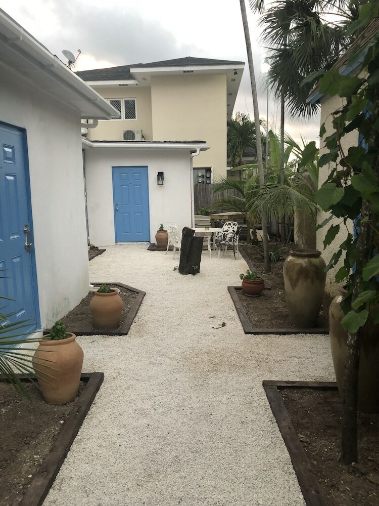 Apartamentos Beach Hideaway