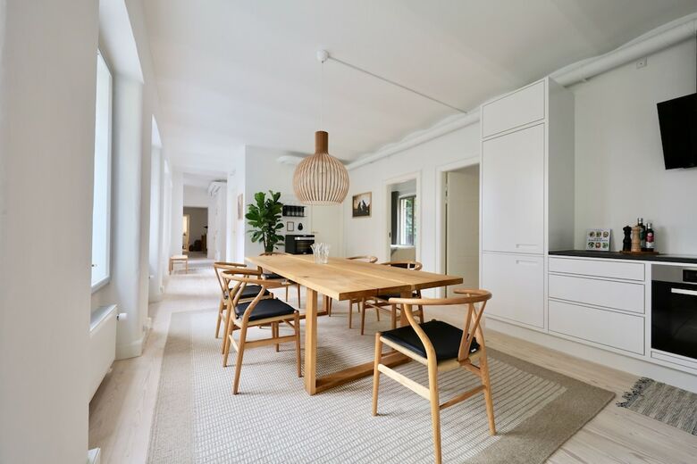 Apartamentos Dinesen Collection Luxury Condos By Kings Square