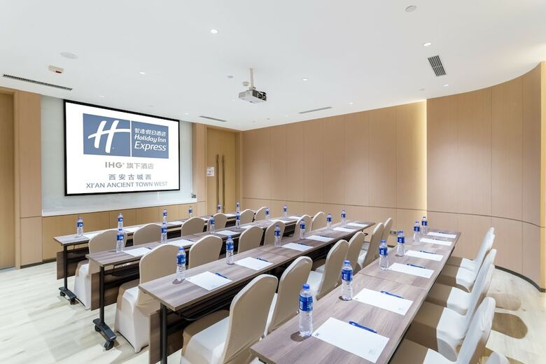 Hotel Holiday Inn Express Xi'an Ancient Town West