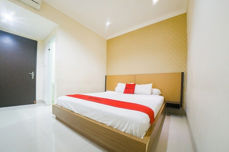 Hotel Reddoorz @ Boulevard Panakkukang Mas