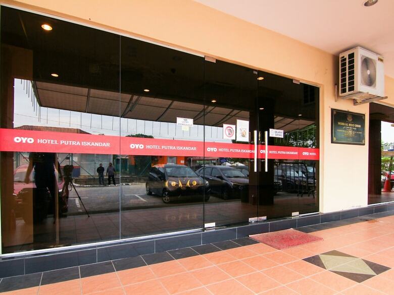 Oyo 11343 Hotel Putra Iskandar