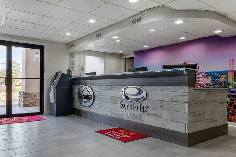 Suburban Extended Stay Hotel At The University