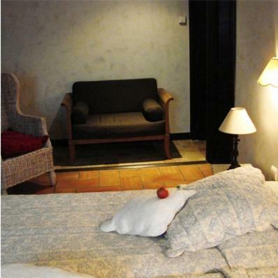 Bed & Breakfast Les Demoiselles De Ladoix