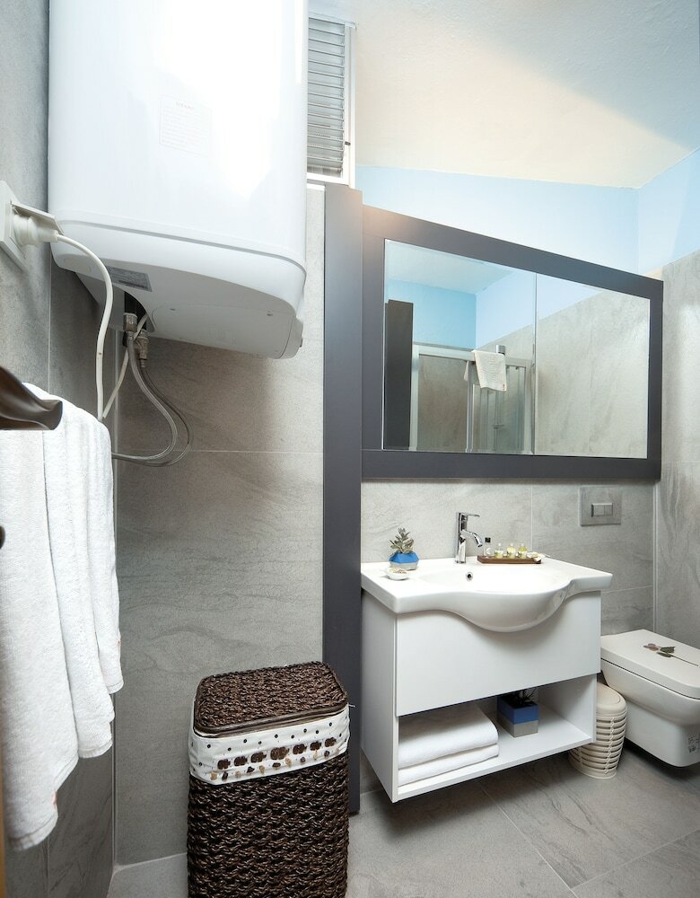 Ion Family Home - Apart Hotel