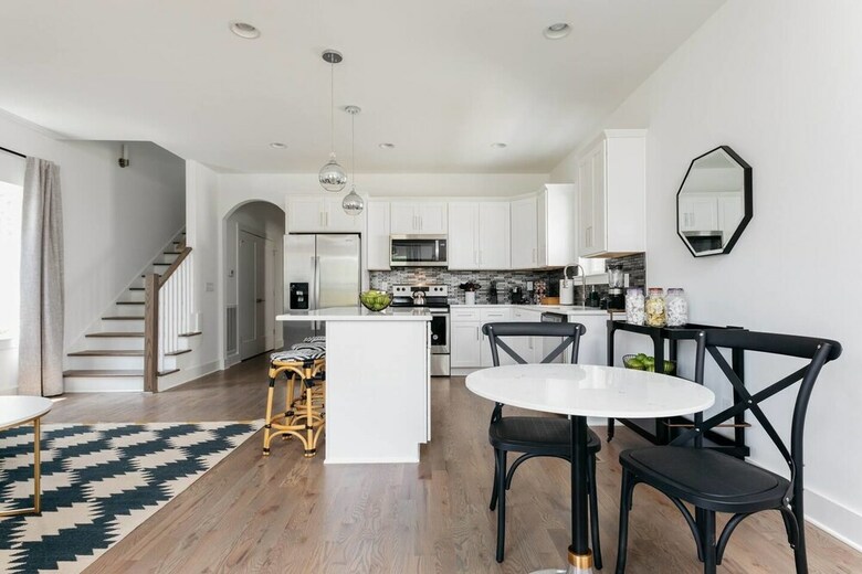 Amazing 4br/4ba Home In Nashville