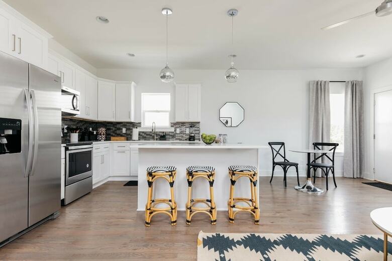 Amazing 4br/4ba Home In Nashville