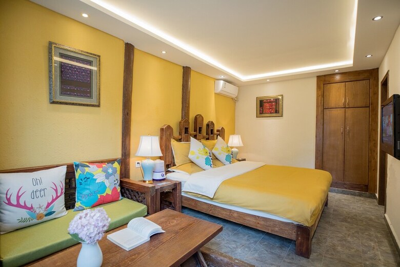 Hotel Li Jiang Tang Feng Yard No.1