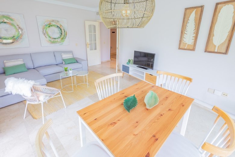 Apartamento Terrazas de Ban�s Sunlit Retreat