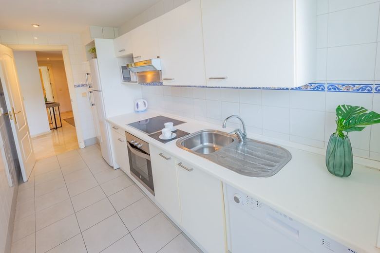 Apartamento Terrazas de Ban�s Sunlit Retreat