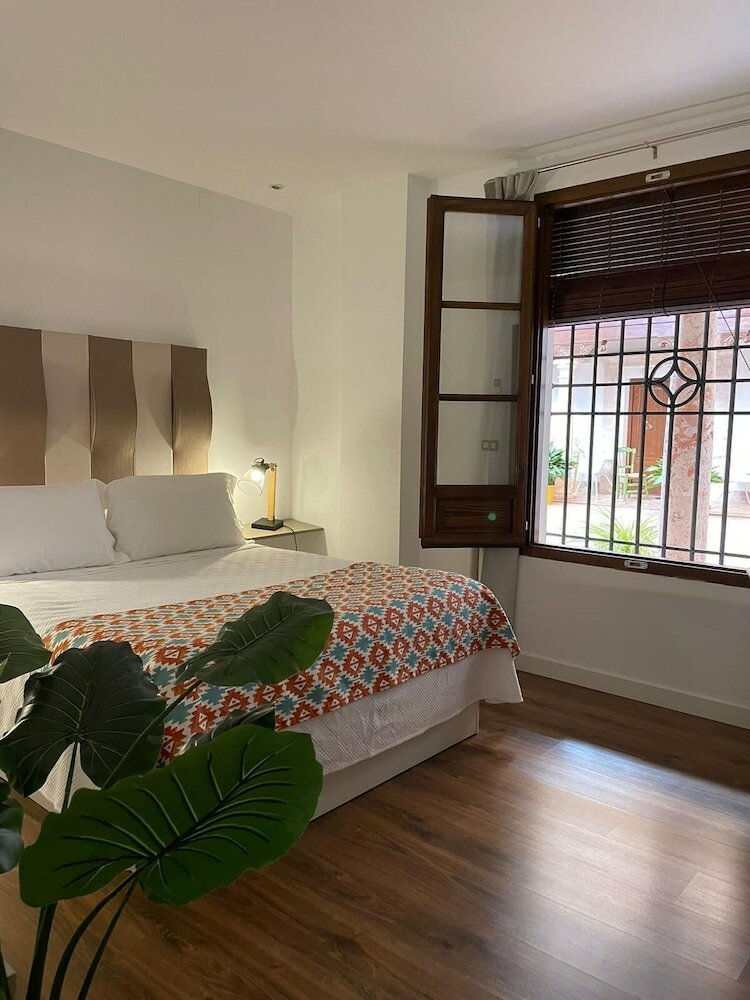 Hotel Qb Almagro Centro