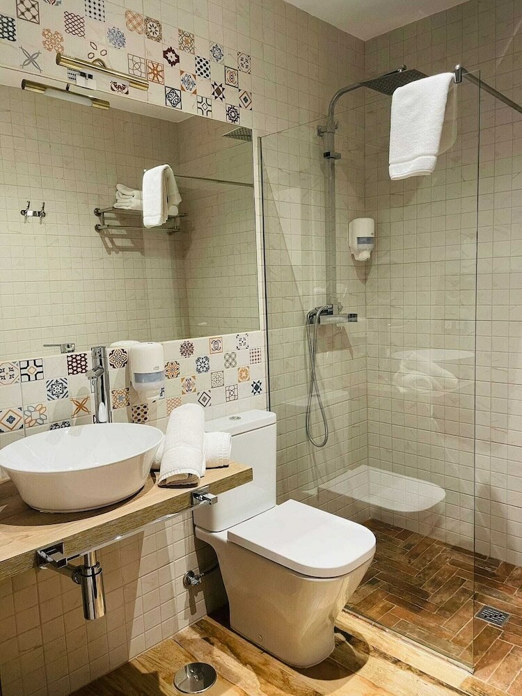 Hotel Qb Almagro Centro