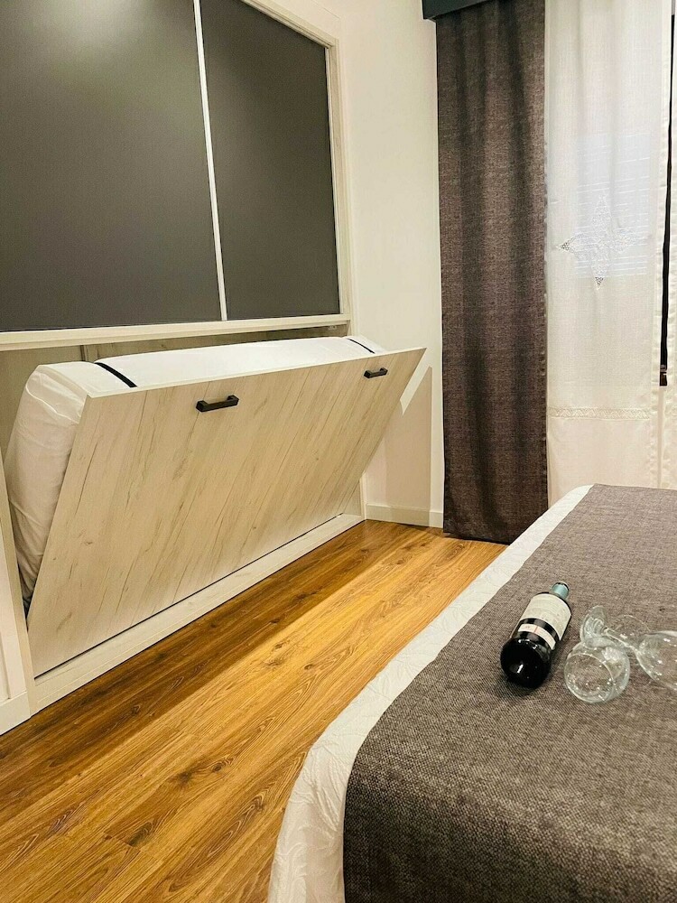 Hotel Qb Almagro Centro