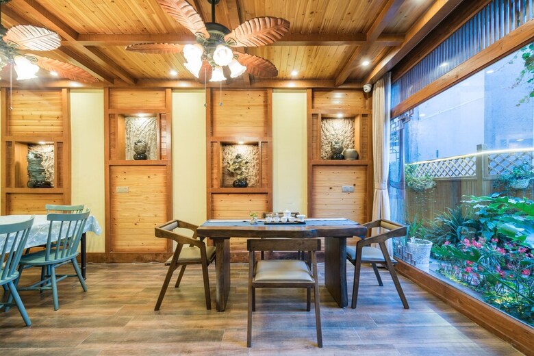 Hotel Li Jiang Tang Feng Yard No.4