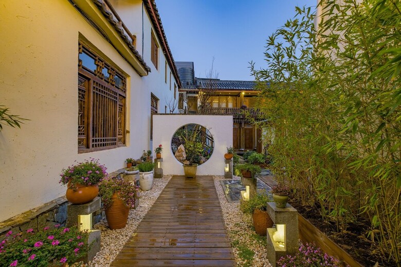 Hotel Li Jiang Tang Feng Yard No.5