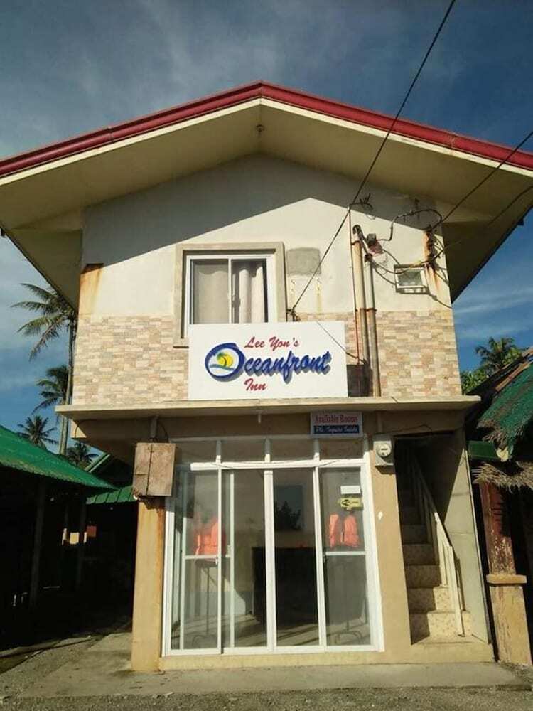 Hotel Lee Yon's Oceanfront Inn
