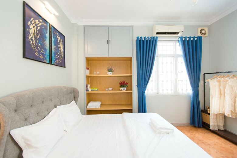 Aparthotel Cbd Home 3 - Home In Central - The Art