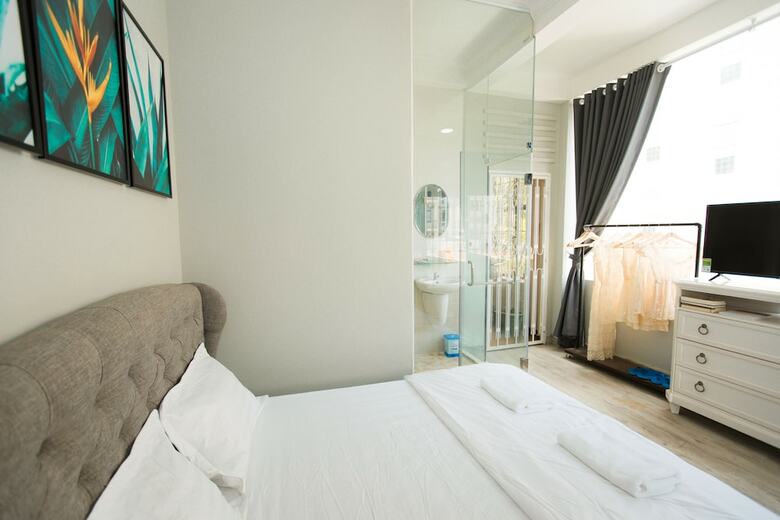 Aparthotel Cbd Home 3 - Home In Central - The Art