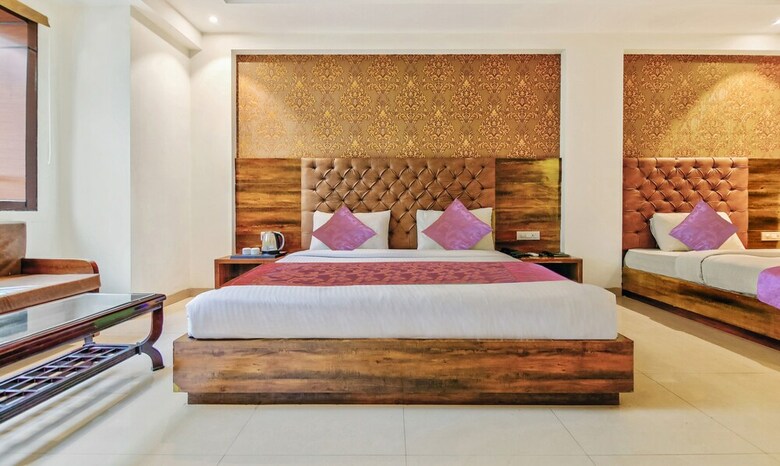Treebo Trend Hotel Swiss