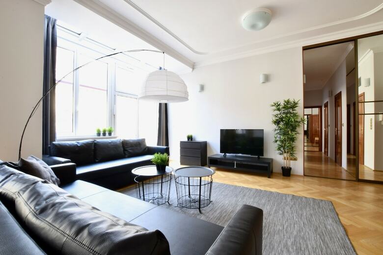 Luxury Apartment By Hi5 - Lovag Suites