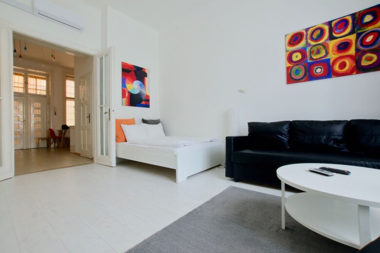 Standard Apartment By Hi5 - R�k�czi 18.