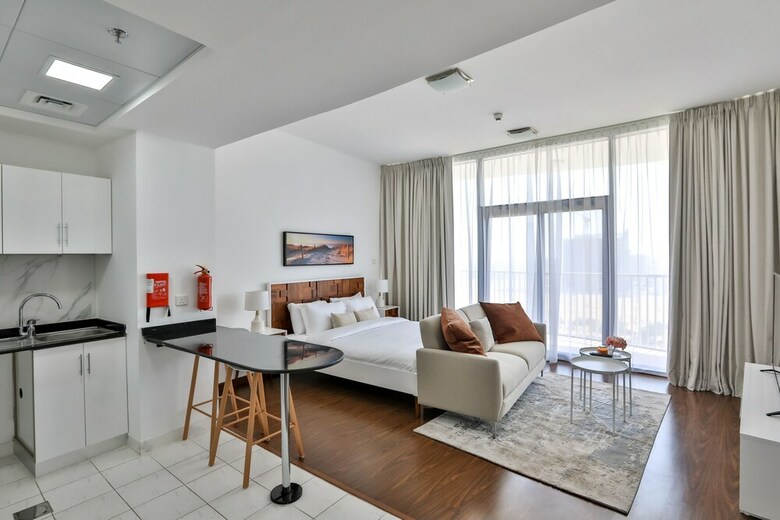 Hotel Driven Holiday Homes - Binghatti Pearls