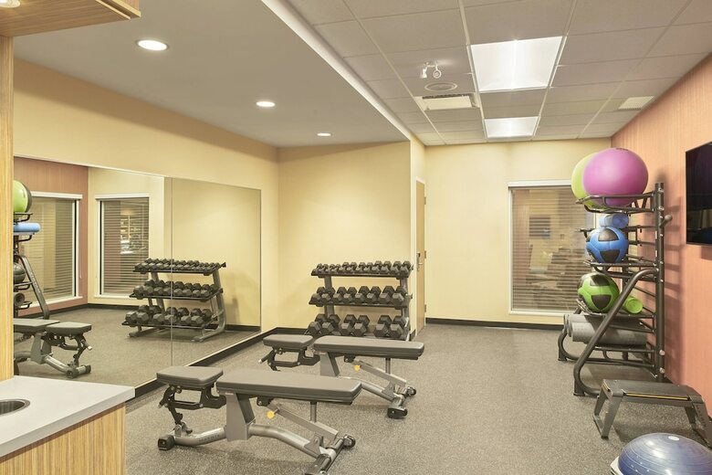 Hotel Towneplace Suites By Marriott Medicine Hat