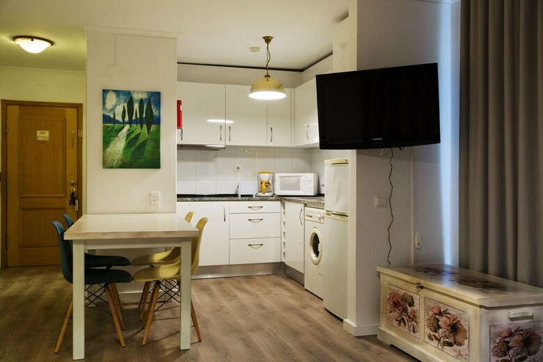 Apartamentos Jardins Da Rocha Ninho Algarvio