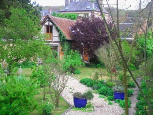 Bed & Breakfast Au Fond Du Jardin Maison D'h�tes
