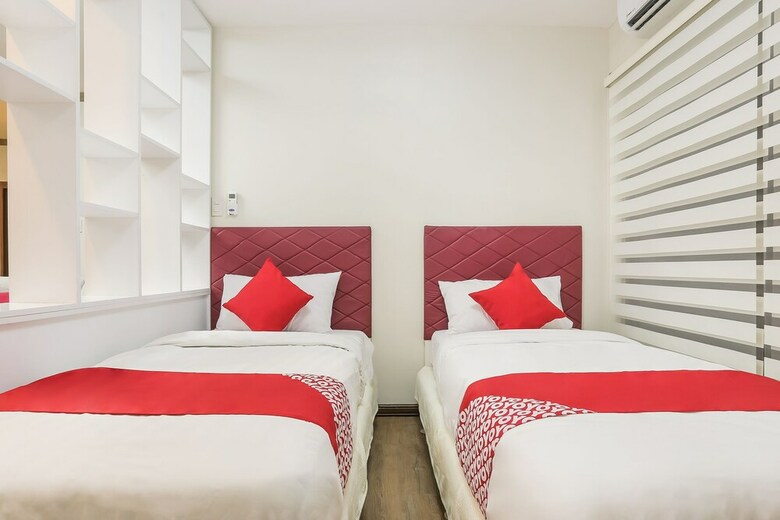 Hotel Oyo 390 Ben's Green Town