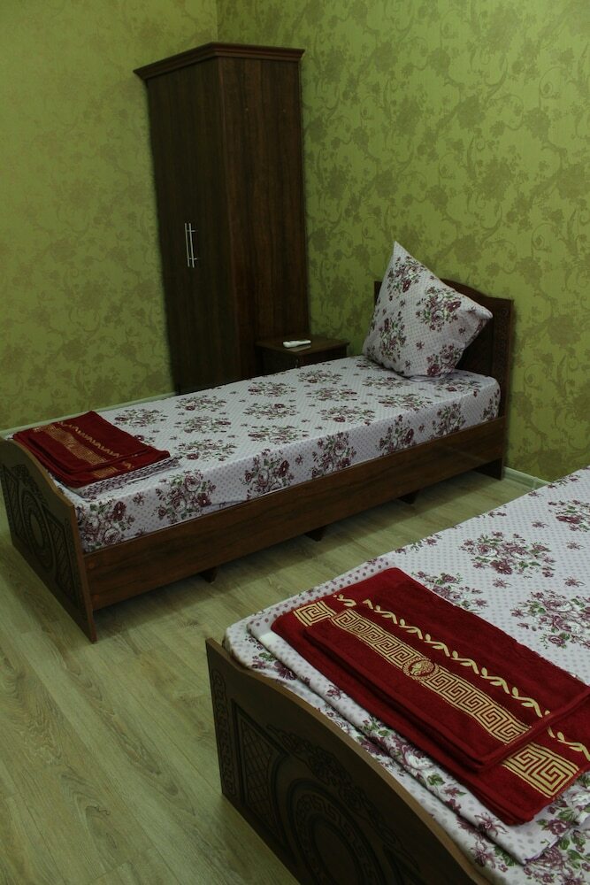 Hotel Buxoroi Sharif Guest House