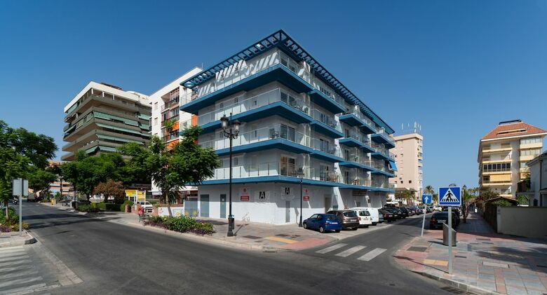 Apartamentos Sur Suites La Dorada