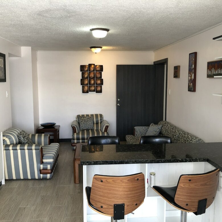 Aparthotel Suite And Apartment Well Located In Quito
